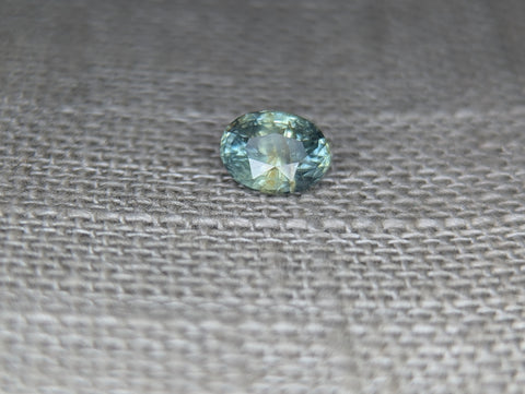 1.23CTS BLUE/GREEN COLOR OVAL CUT MONTANA SAPPHIRE
