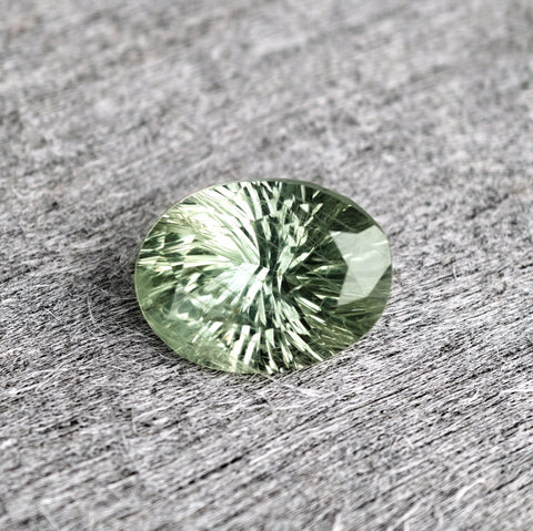 8.66ct CUSTOM CONCAVE CUT GREEN/YELLOW MONTANA SAPPHIRE ALL NATURAL