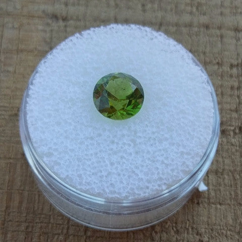 1.82ct lime green peridot - Blaze-N-Gems
