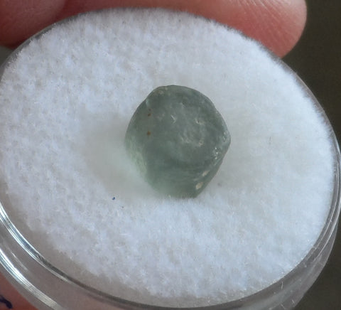 4.20cts. PERFECT SIX SIDED MONTANA SAPPHIRE CRYSTAL ROUGH - Blaze-N-Gems