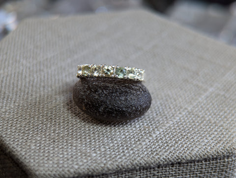 2.85g SILVER MONTANA SAPPHIRE RING SIZE 7.5