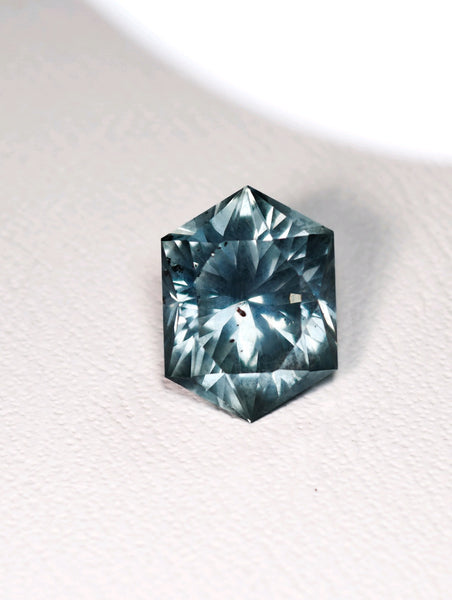 1.96ct GORGEOUS COLOR CHANGE MONTANA SAPPHIRE