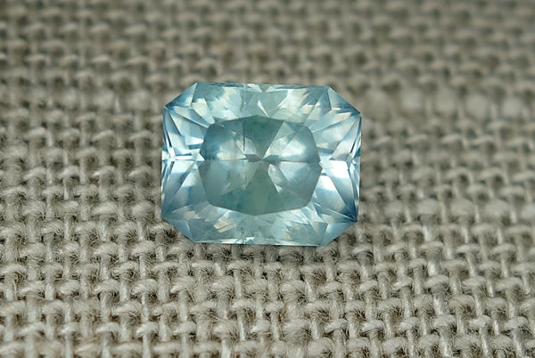 2.72ct STUNNING FROSTY BLUE TEAL MONTANA SAPPHIRE