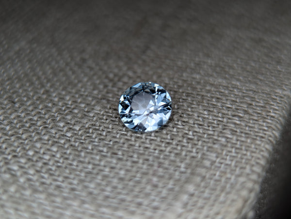 1.12ct STUNNING BLUE ROUND MONTANA SAPPHIRE