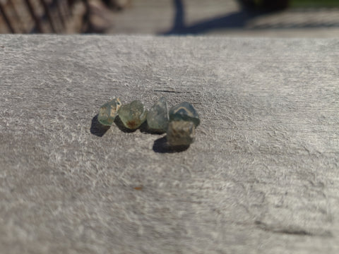 ROUGH SAPPHIRE SALE FOR DAVID