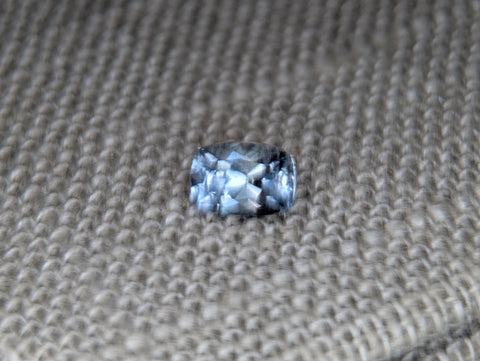 1.05ct GORGEOUS LEVI BLUE CUSHION