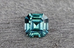 4.02ct INCREDIBLE ASSCHER CUT MONTANA SAPPHIRE