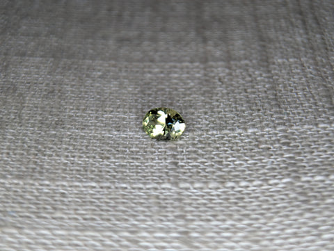 0.67ct GREEN OVAL MONTANA SAPPHIRE