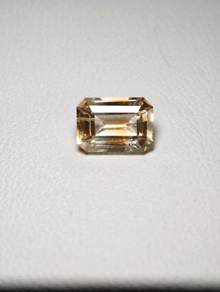 1.35ct ONE-OF-A-KIND GOLD STRIPED MONTANA SAPPHIRE