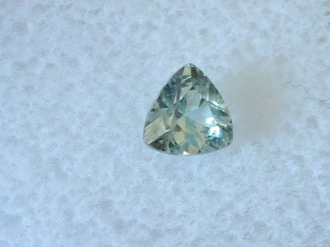.59 CT DAZZLING ALL NATURAL BLUE/GREEN COLOR TRILLION MONTANA SAPPHIRE - Blaze-N-Gems