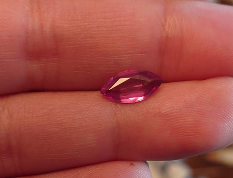 1.76ct MARQUISE NATURAL BURMA RUBY