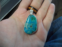 13.8g RAY MINE CHRYSOCOLLA PENDENT - Blaze-N-Gems