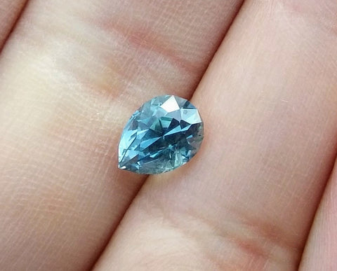 2.14ct CUSTOM PEAR CUT MONTANA SAPPHIRE BY MIKE SOEBBING - Blaze-N-Gems