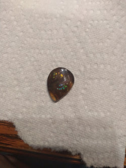 18ct. FIRE AGATE GUITAR PICK - Blaze-N-Gems