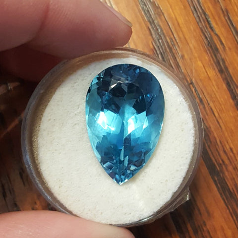 30.45ct LONDON BLUE TOPAZ - Blaze-N-Gems