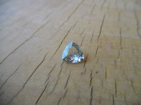 .99 CT. LIGHT PASTEL SILVER /GREEN TRILLION CUT MONTANA SAPPHIRE - Blaze-N-Gems