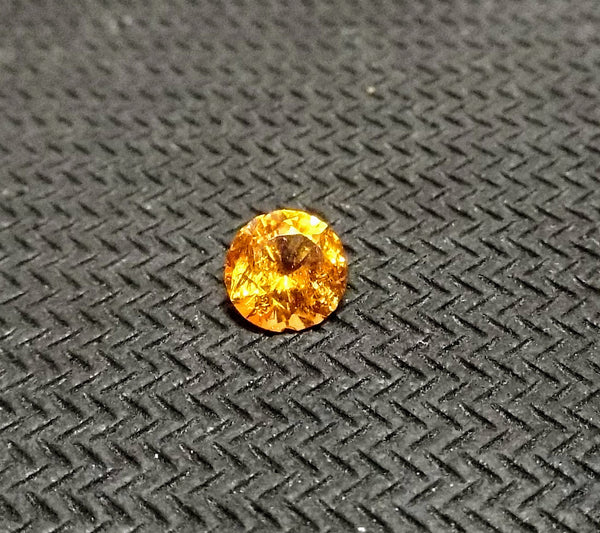 0.83ct INCREDIBLE FANTA ORANGE SPESSERTINE GARNET. - Blaze-N-Gems