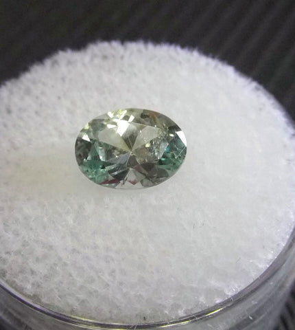 1.83ct MINT GREEN MONTANA SAPPHIRE - Blaze-N-Gems