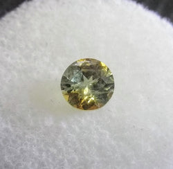 .85ct GOLDEN GREEN BI-COLOR MONTANA SAPPHIRE - Blaze-N-Gems