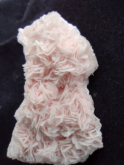 42.4 G BLADED RHODOCHROSITE PETZITE SPECIMEN