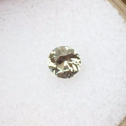 0.55 CT SILVER WHITE MONTANA SAPPHIRE - Blaze-N-Gems