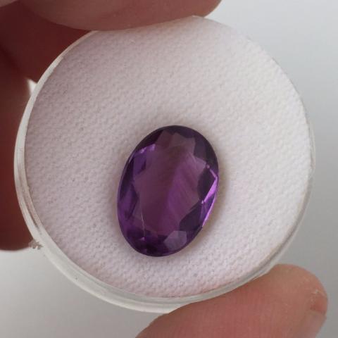 3.86 CT OVAL AMETHYST - Blaze-N-Gems