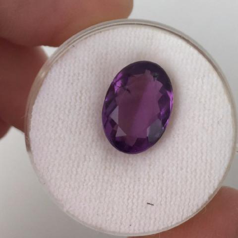 3.97 CT OVAL AMETHYST - Blaze-N-Gems