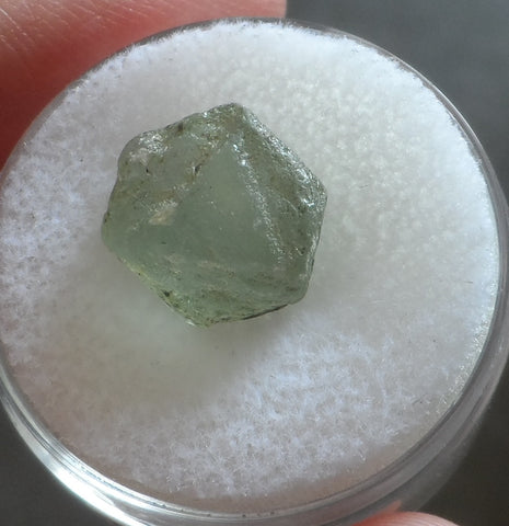 10.59 CTS. GORGEOUS FROST GREEN MONTANA SAPPHIRE ROUGH CRYSTAL - Blaze-N-Gems