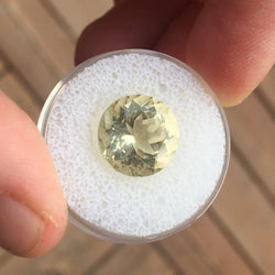 6.29 CT ROUND YELLOW ANDESINE - Blaze-N-Gems