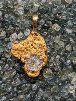 7.8g CUSTOM MONTANA GOLD NUGGET AND MONTANA SAPPHIRE PENDANT - Blaze-N-Gems